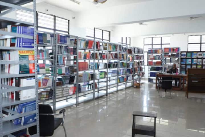 SKS International University campus in Mathura, Uttar Pradesh, India — photo 3