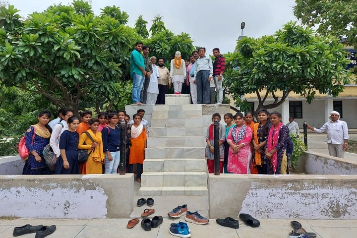 LR Degree College campus in Firozabad, Uttar Pradesh, India — photo 1