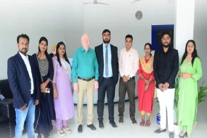 Shahi Institute of Business Management campus in Siwan, Bihar, India — photo 3