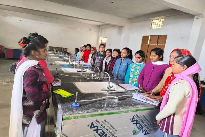 RK Mahavidyalaya campus in Sultanpur, Uttar Pradesh, India — photo 3