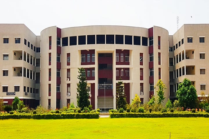 LCIT College of Commerce and Science campus in Bilaspur, Chhattisgarh, India — photo 2