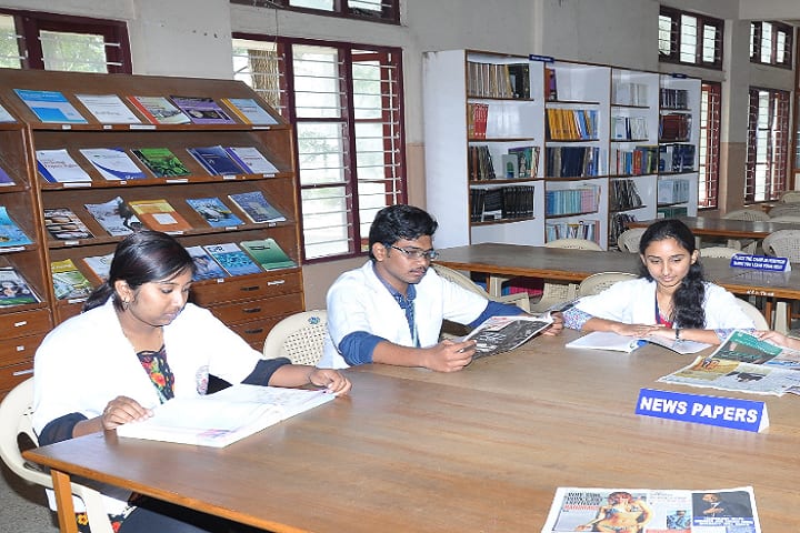 Manjunatha College of Pharmacy campus in Bangalore, Karnataka, India — photo 1