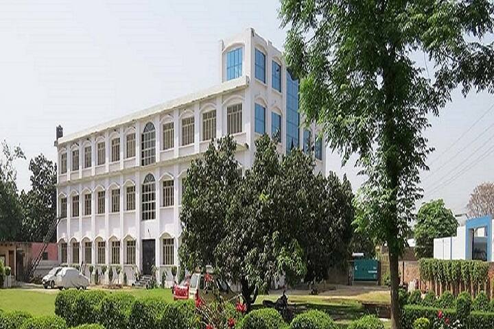 YNS College of Pharmacy and Research Centre campus in Amroha, Uttar Pradesh, India — photo 1