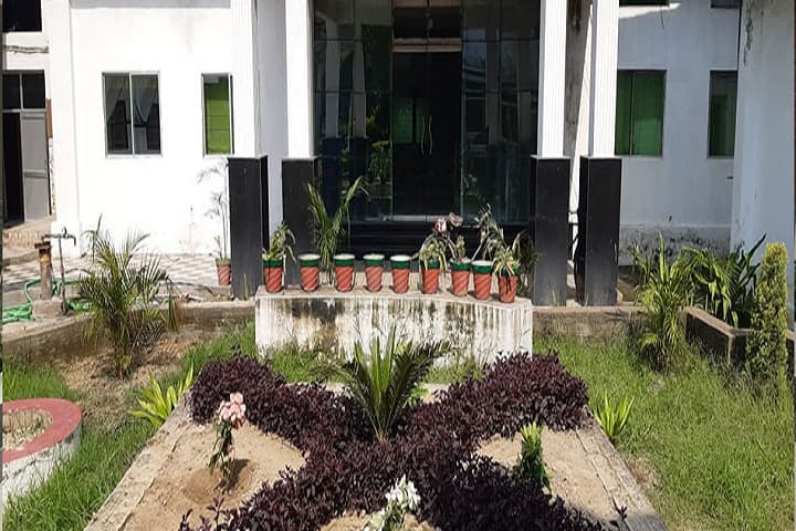 Sham-E-Ghausia Minority Ayurvedic Medical College and Hospital campus in Ghazipur, Uttar Pradesh, India — photo 3