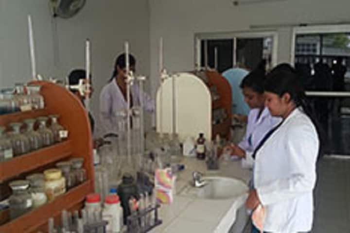 Sham-E-Ghausia Minority Ayurvedic Medical College and Hospital campus in Ghazipur, Uttar Pradesh, India — photo 4