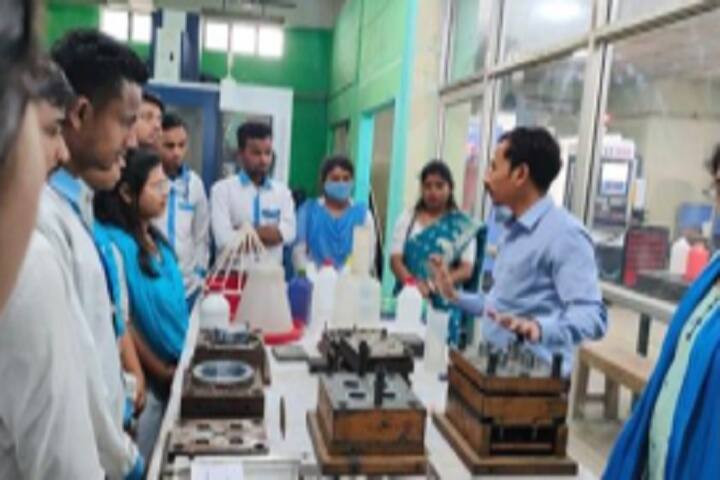 Pandit Deendayal Upadhyaya Adarsha Mahavidyalaya campus in Dalgaon, Assam, India — photo 4