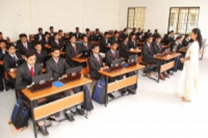 Kumaraguru School of Business campus in Coimbatore, Tamil Nadu, India — photo 4
