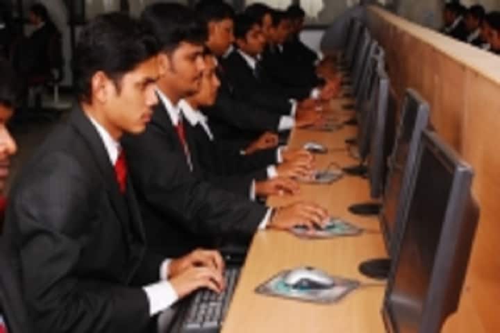 Kumaraguru School of Business campus in Coimbatore, Tamil Nadu, India — photo 6