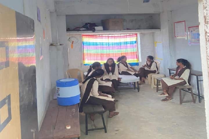 Rukhama Mahila Mahavidyalaya campus in Arjuni, Maharashtra, India — photo 2