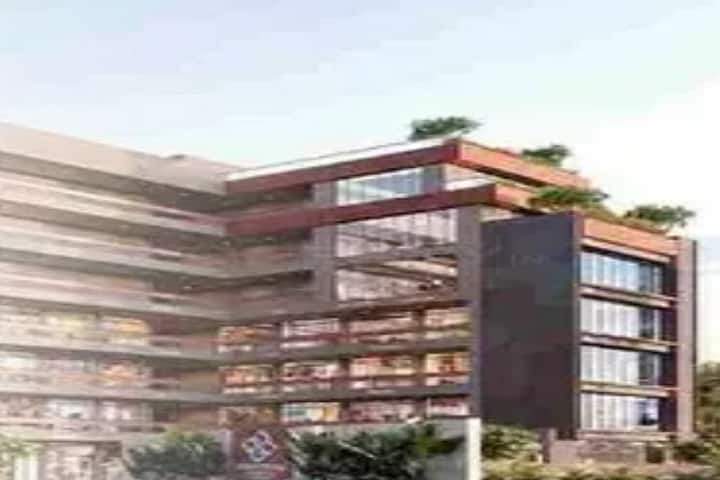 Prathana College of Nursing campus in Ahmedabad, Gujarat, India — photo 1