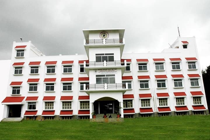 Haranahalli Ramaswamy Institute of Higher Education campus in Hassan, Karnataka, India — photo 2