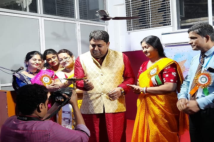 Worldwide Management Studies campus in Kolkata, West Bengal, India — photo 2