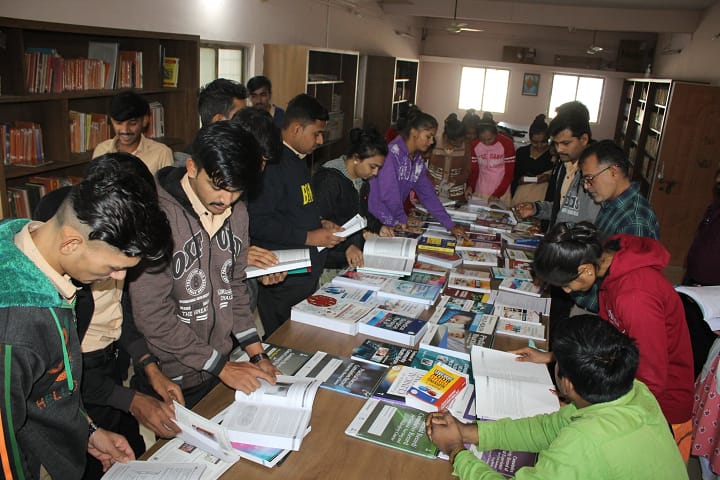 Shree Aryatej Institute of Nursing campus in Morbi, Gujarat, India — photo 4