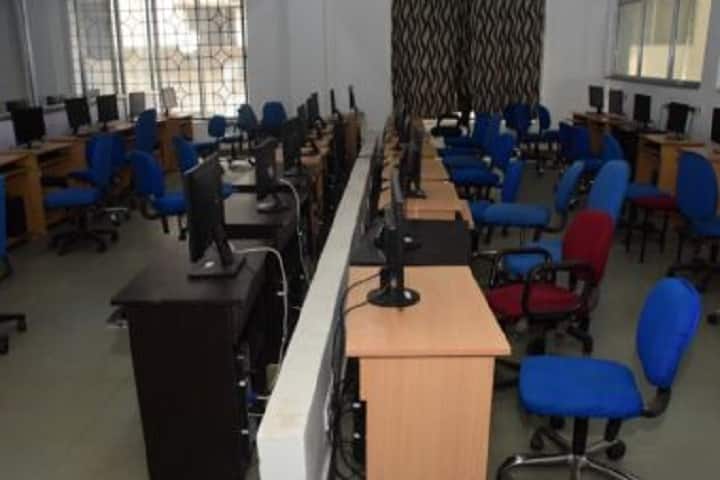 Sri Onkar College of Nursing campus in Raipur, Chhattisgarh, India — photo 2
