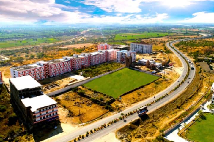 Madhav Homoeopathic Medical College and Hospital campus in Sirohi, Rajasthan, India — photo 2