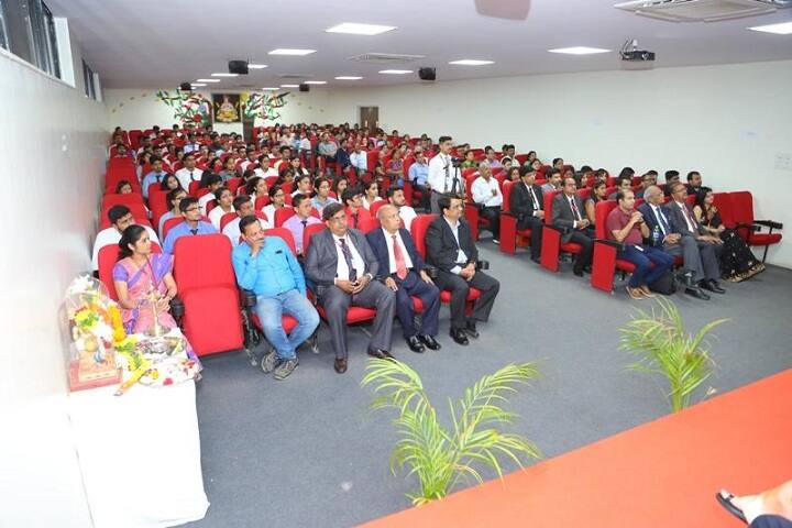 RB Mundada College of Arts campus in Pune, Maharashtra, India — photo 2