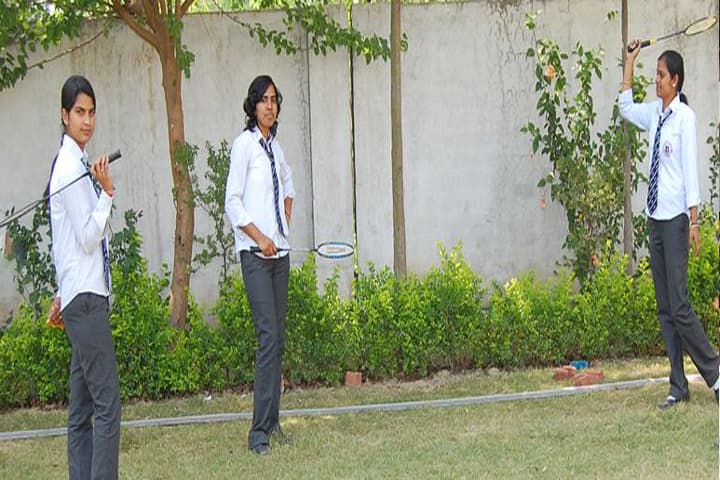 Hari College of Management campus in Saharanpur, Uttar Pradesh, India — photo 2