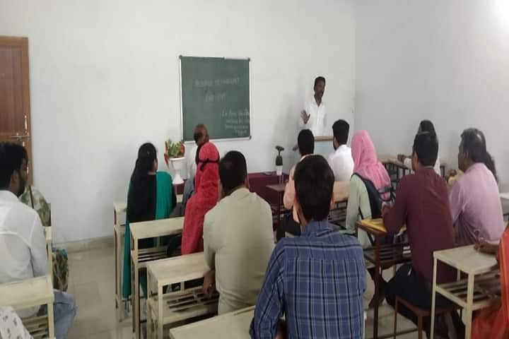 Mariya Arts and Science College campus in Wardha, Maharashtra, India — photo 3