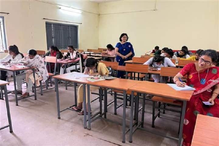 Dr Manrakhan Lal Sahu Government College campus in Bhilai, Chhattisgarh, India — photo 5