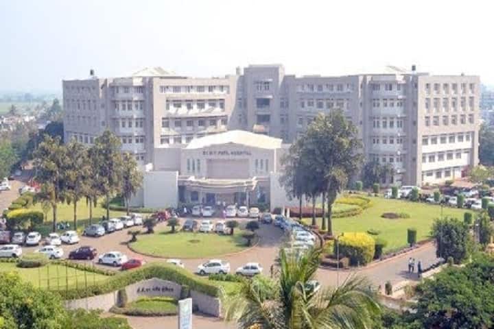 DY Patil College of Pharmacy campus in Kolhapur, Maharashtra, India — photo 1