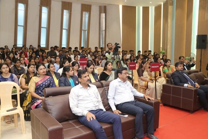 DY Patil College of Physiotherapy campus in Kolhapur, Maharashtra, India — photo 2