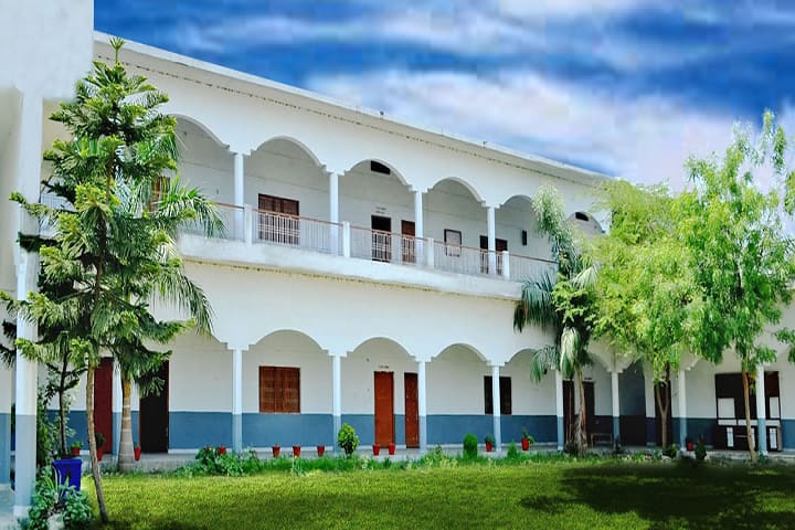 Mubarakpur Girls Degree College campus in Azamgarh, Uttar Pradesh, India — photo 1