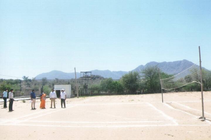 Saraswati Mahavidyalaya campus in Sikar, Rajasthan, India — photo 3