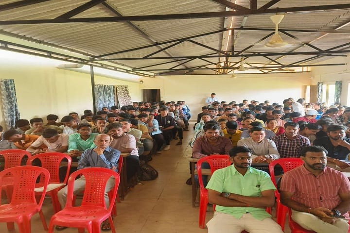 Datta Dwaraka Mahavidyalaya campus in Kolhapur, Maharashtra, India — photo 1
