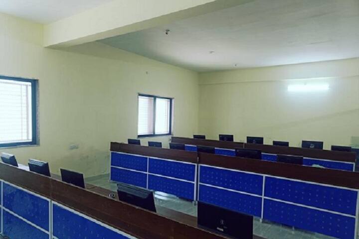 Dr RN Lahoti Institute of Pharmaceutical Education and Research campus in Buldhana, Maharashtra, India — photo 4