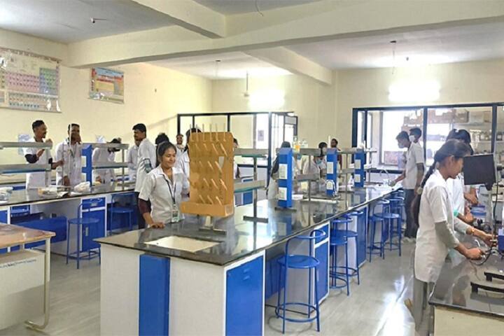 Dr RN Lahoti Institute of Pharmaceutical Education and Research campus in Buldhana, Maharashtra, India — photo 6