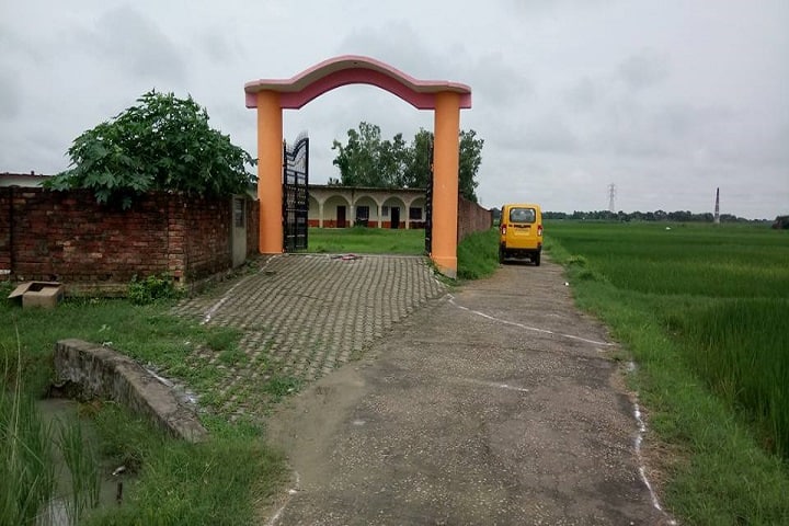 Mewati Devi Mahavidyalaya campus in Mau, Uttar Pradesh, India — photo 2