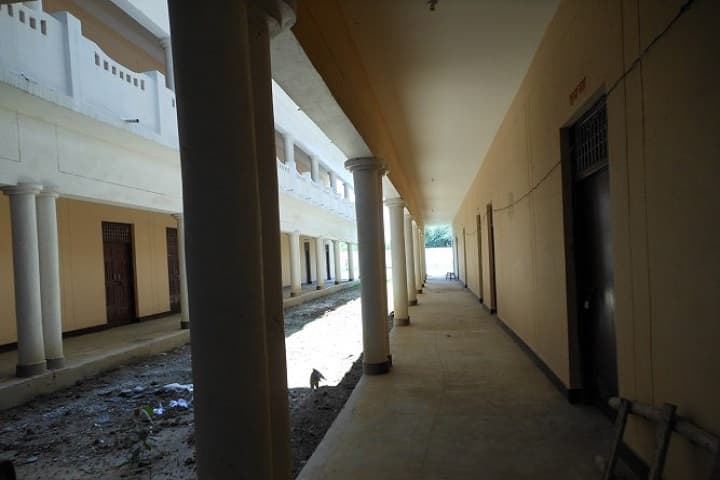 Shri Kashi Chandradev Yadav Post Graduate College campus in Azamgarh, Uttar Pradesh, India — photo 2