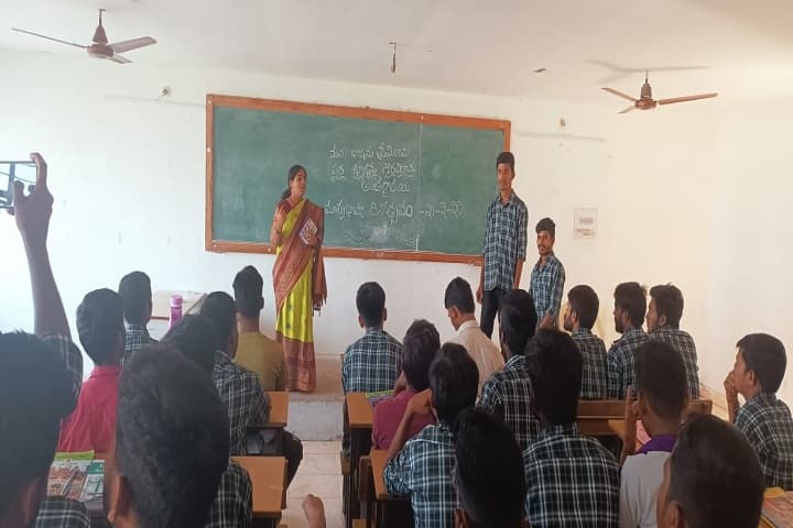Telangana Tribal Welfare Residential Degree College for Men campus in Sangareddy, Telangana, India — photo 2