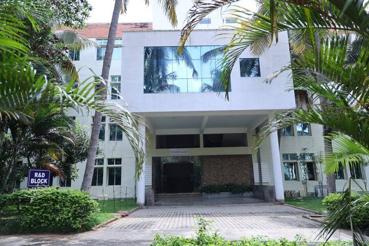 MS Degree College campus in Bangalore, Karnataka, India — photo 1
