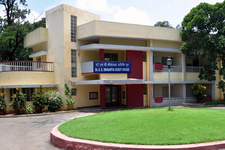 ICMR National Institute of Nutrition campus in Hyderabad, Telangana, India — photo 2