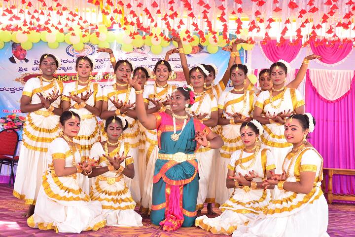 Sri Eshwarammaji College of Nursing campus in Kolar, Karnataka, India — photo 5