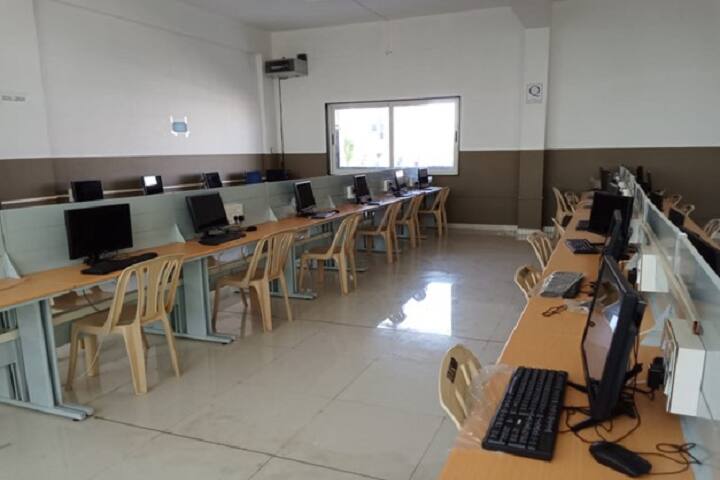 Shri Siddhivinayak Institute of Nursing campus in Harugeri, Karnataka, India — photo 6