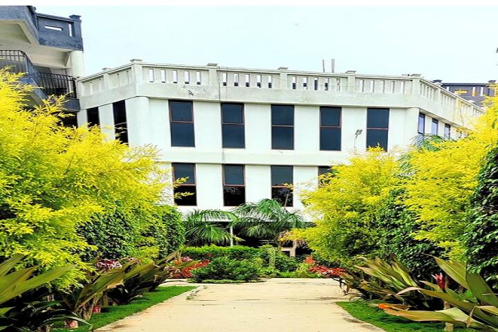 St Philomena's Degree College campus in Bangalore, Karnataka, India — photo 1