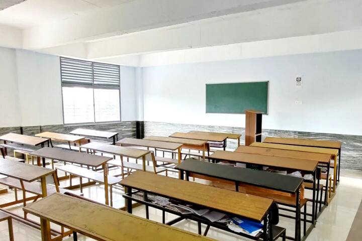 St Philomena's Degree College campus in Bangalore, Karnataka, India — photo 6