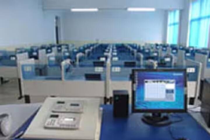 Shree Jagveer Singh Chauhan Smrati Mahavidyalaya campus in Etah, Uttar Pradesh, India — photo 3