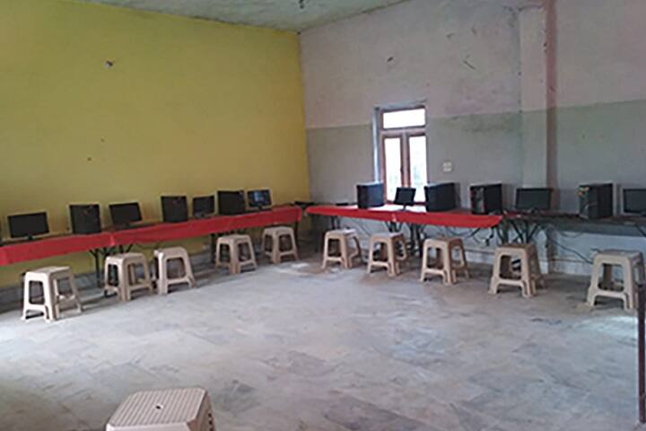 Shri Pandit Mishrilal Mahavidhyalaya campus in Rajakhera, Rajasthan, India — photo 3