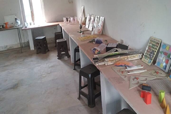 Shri Pandit Mishrilal Mahavidhyalaya campus in Rajakhera, Rajasthan, India — photo 4