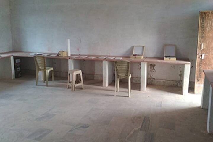 Shri Pandit Mishrilal Mahavidhyalaya campus in Rajakhera, Rajasthan, India — photo 5