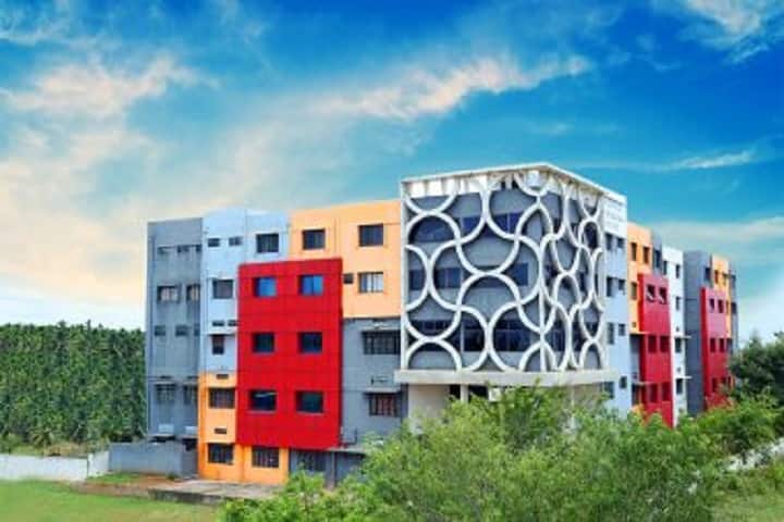 Varadaraja Institute of Allied Health and Paramedical Sciences campus in Tumkur, Karnataka, India — photo 4