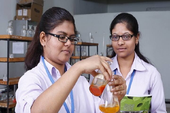 Shri Venkateshwara College of Science campus in Sangli, Maharashtra, India — photo 5