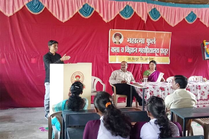 Mahatma Phule Arts and Science College campus in Patur, Maharashtra, India — photo 5