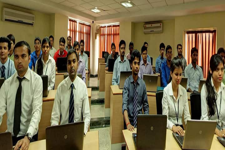 Accurate Institute of Management and Technology, Greater Noida (AIMT Greater Noida) campus in Greater Noida, Uttar Pradesh, India — photo 3