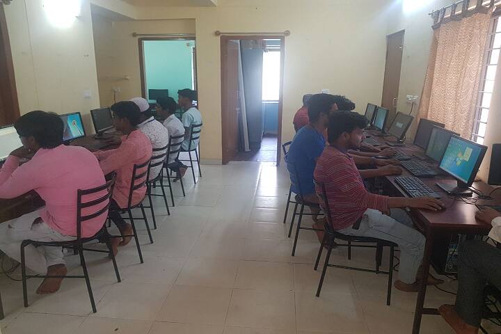 Maulana Azad National Urdu University Polytechnic campus in Bangalore, Karnataka, India — photo 4
