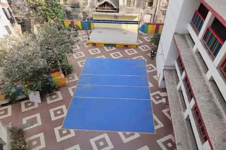 Lilavati Lalji Dayal Night College Of Commerce campus in Mumbai, Maharashtra, India — photo 1
