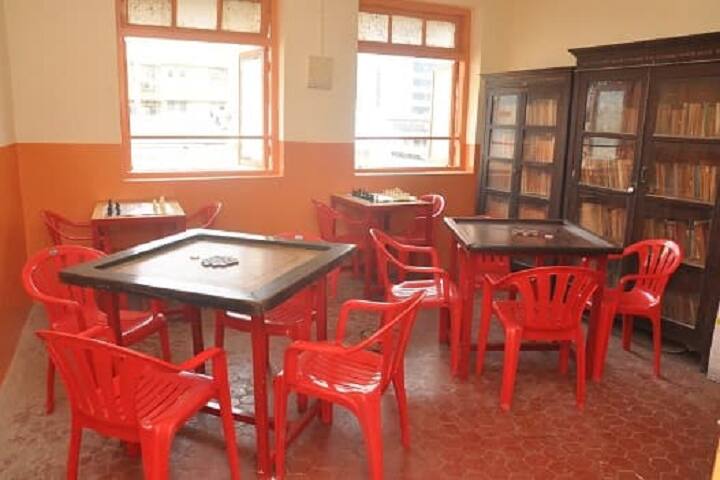 Lilavati Lalji Dayal Night College Of Commerce campus in Mumbai, Maharashtra, India — photo 4
